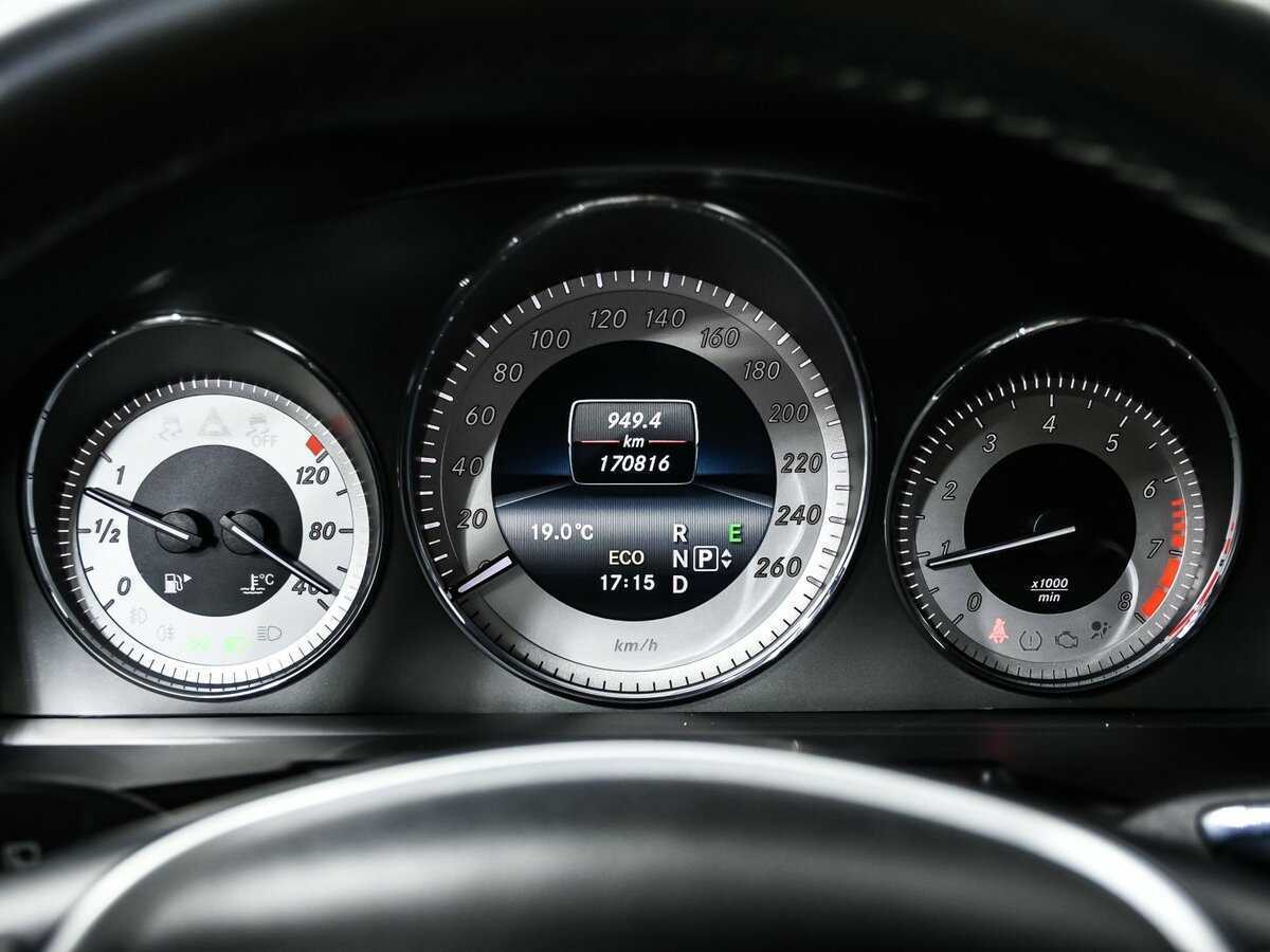 Б/У Мерседес-Бенц ГЛК-Класс 2014 года. Фото: #9