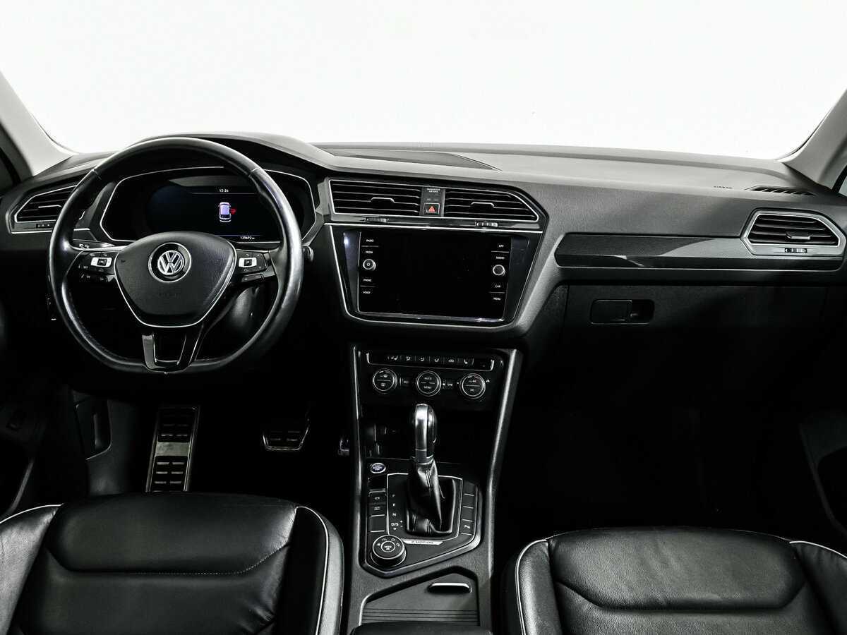 Б/У Фольксваген Тигуан 2018 года. Фото: #10