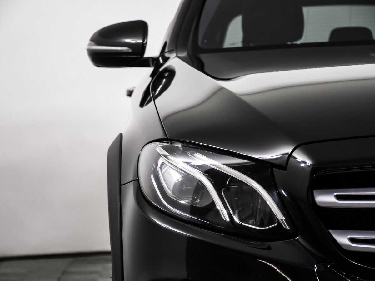 Б/У Мерседес-Бенц Е-Класс 2020 года. Фото: #14