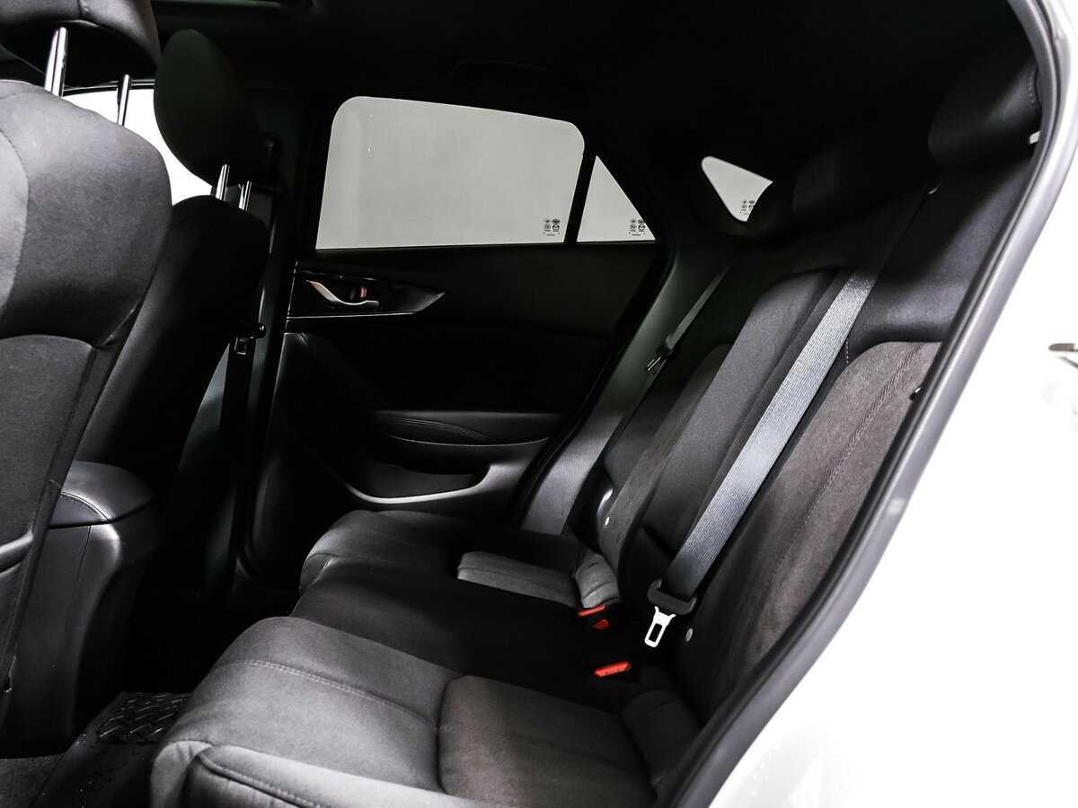 Б/У Мазда Ц-Икс-4 2022 года. Фото: #12