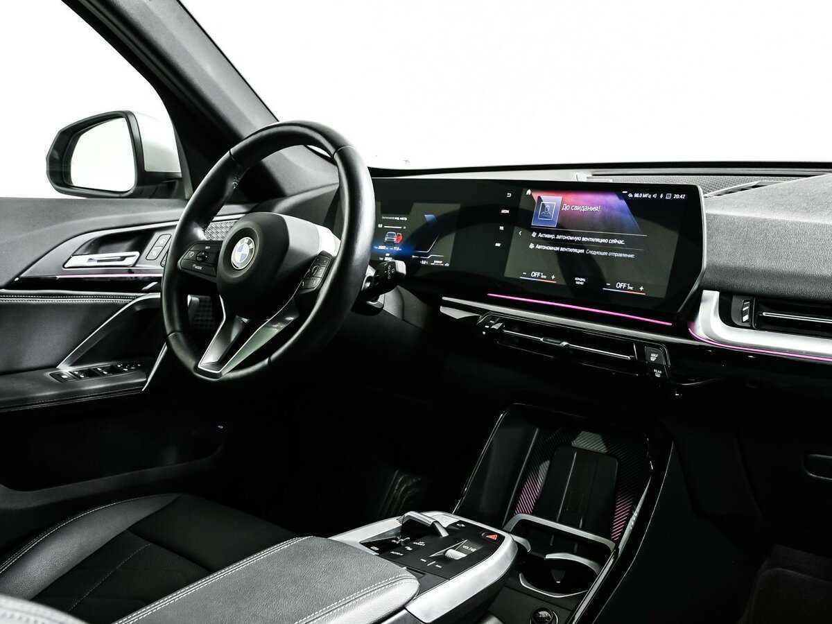 Б/У БМВ Икс1 2023 года. Фото: #8