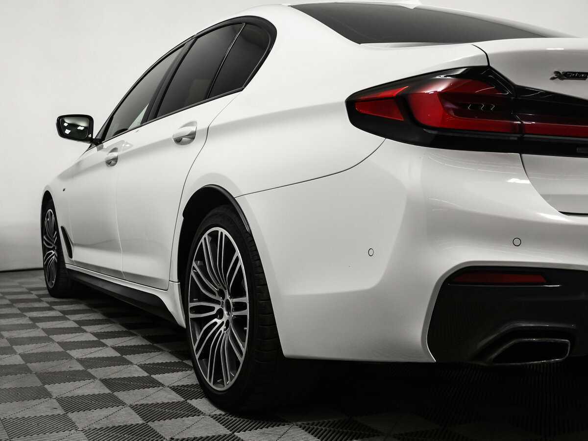 Б/У БМВ 5 серии 2018 года. Фото: #17