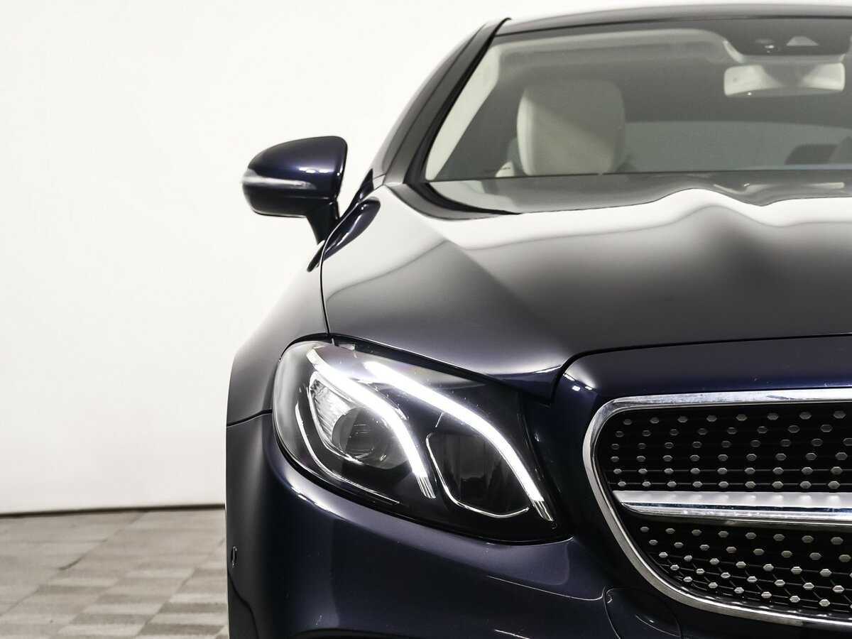 Б/У Мерседес-Бенц Е-Класс 2018 года. Фото: #13