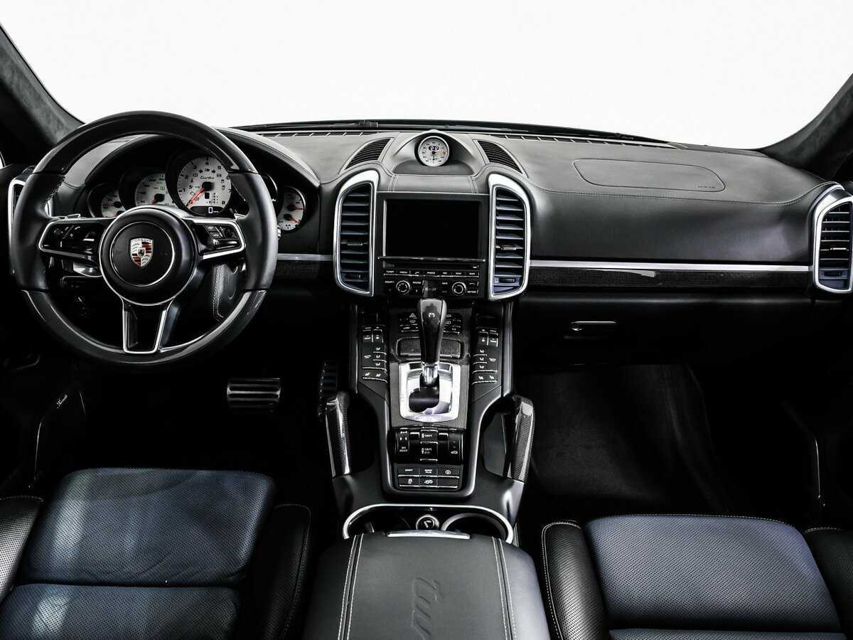 Б/У Порш Кайен 2015 года. Фото: #10