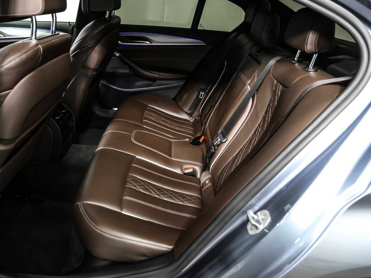 Б/У БМВ 5 серии 2020 года. Фото: #13