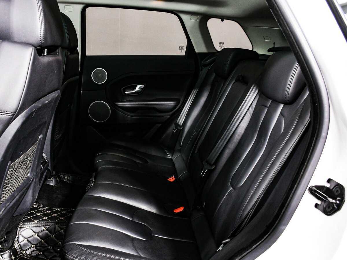 Б/У Лэнд Ровер Рэнж Ровер Эвок 2015 года. Фото: #12