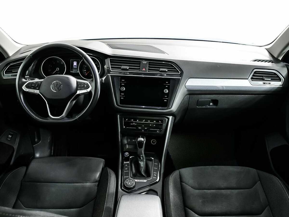 Б/У Фольксваген Тигуан 2021 года. Фото: #10