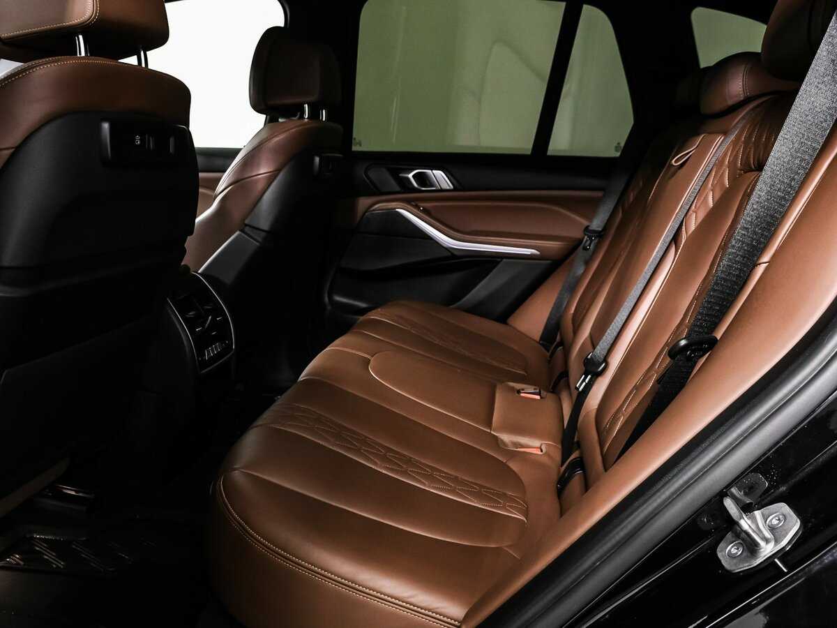 Б/У БМВ Икс5 2021 года. Фото: #11