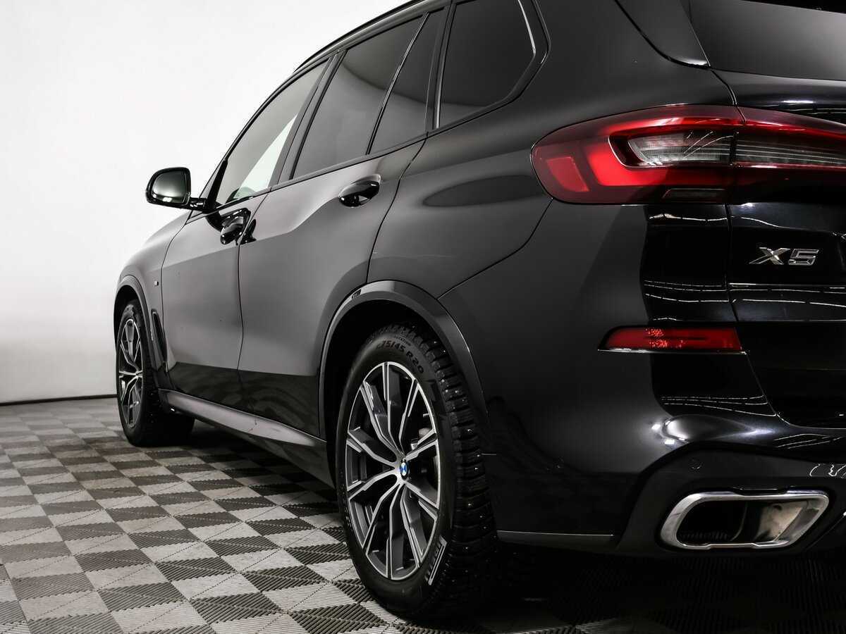 Б/У БМВ Икс5 2021 года. Фото: #16