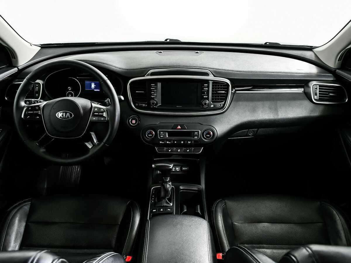 Б/У Киа Соренто 2018 года. Фото: #10