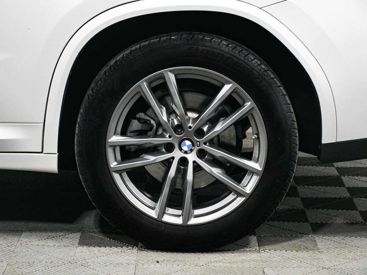 Б/У БМВ Икс4 2019 года. Фото: #11