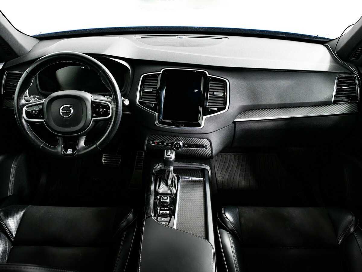 Б/У Вольво ИксЦ90 2017 года. Фото: #8