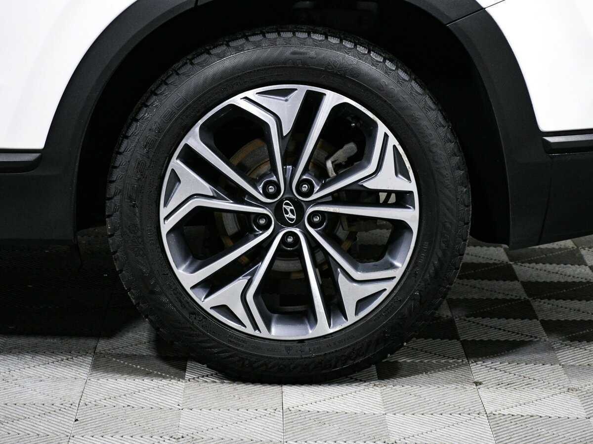 Б/У Хендай Санта Фе 2020 года. Фото: #13