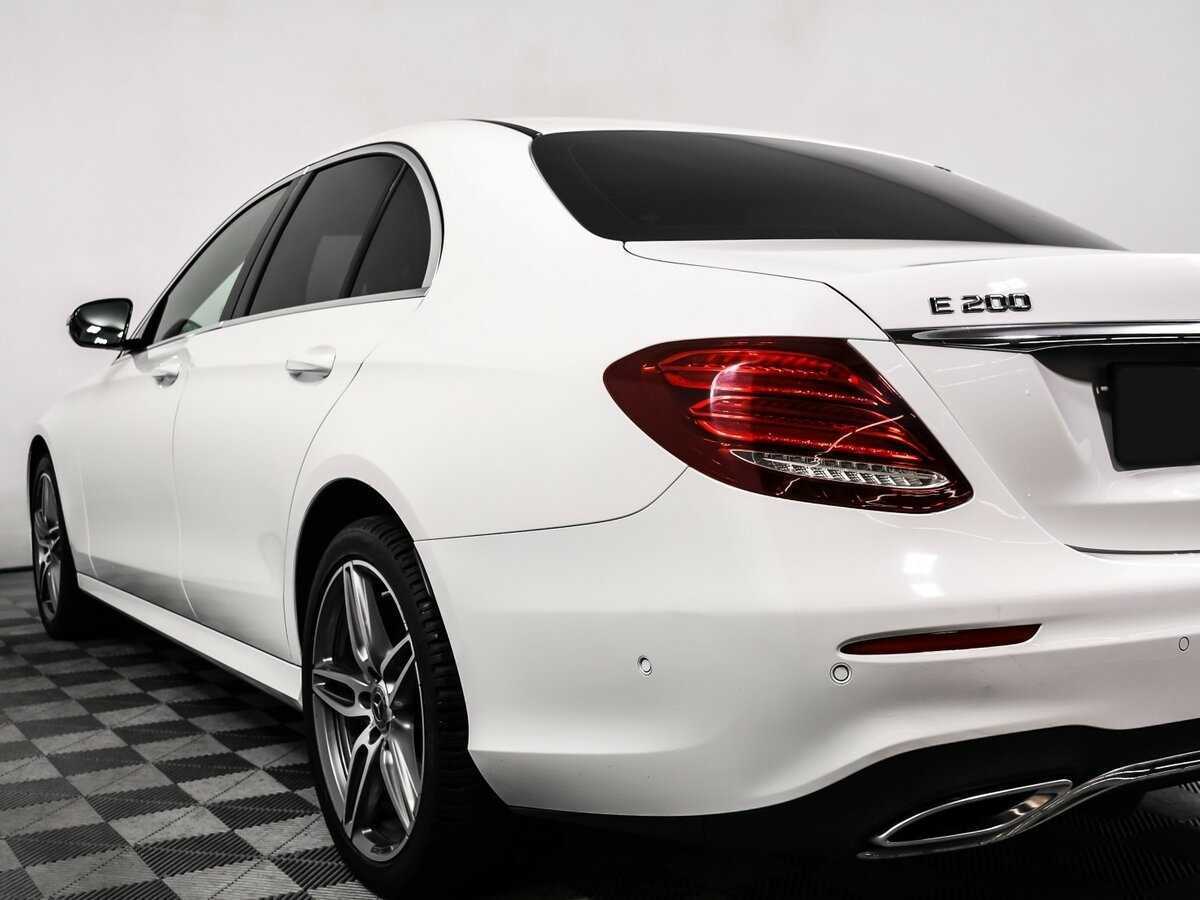 Б/У Мерседес-Бенц Е-Класс 2018 года. Фото: #16