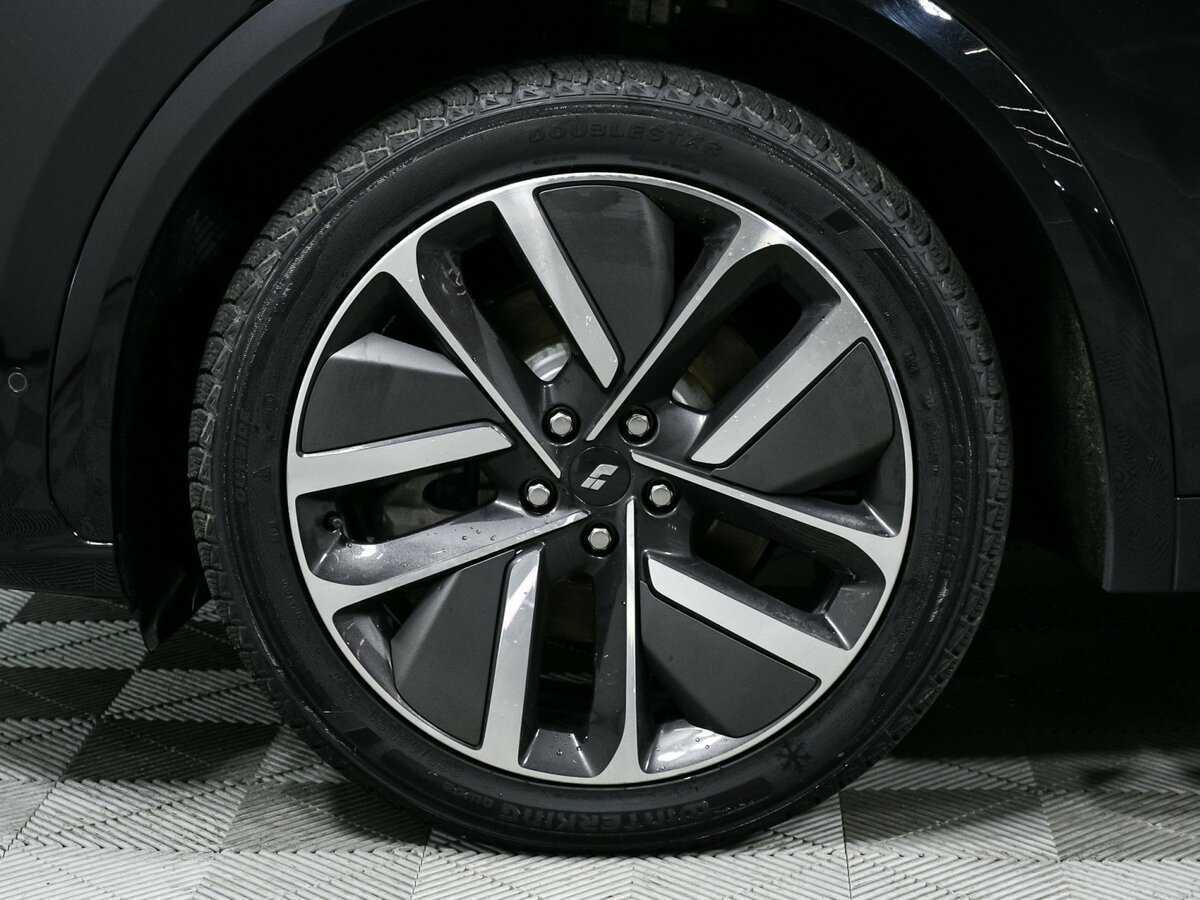 Б/У ЛиСян Л7 2023 года. Фото: #11