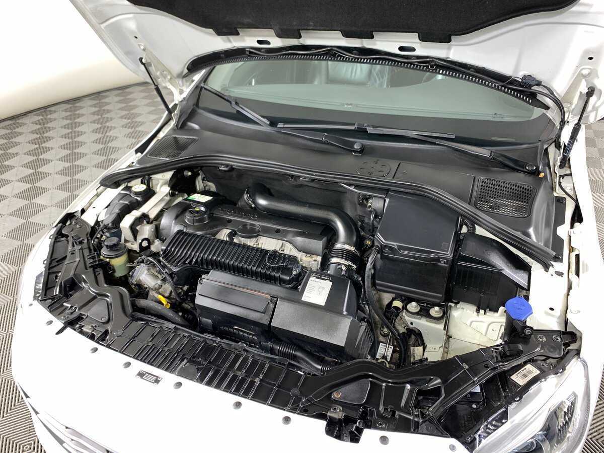 Б/У Вольво С60 2013 года. Фото: #9