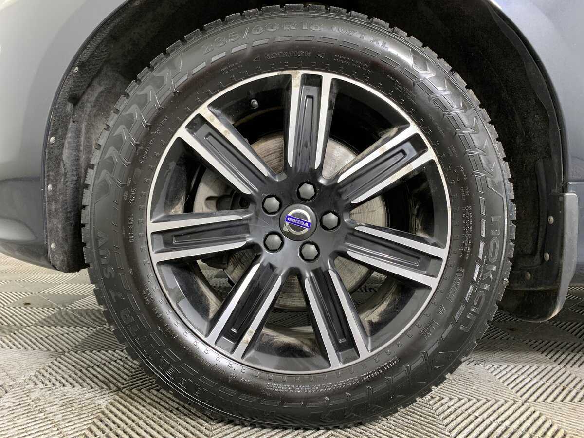 Б/У Вольво ИксЦ60 2016 года. Фото: #8