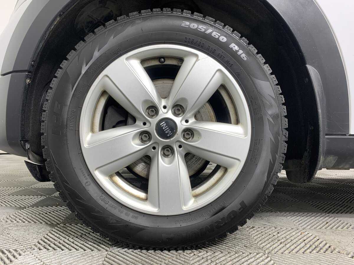 Б/У Мини Каунтримэн 2016 года. Фото: #8