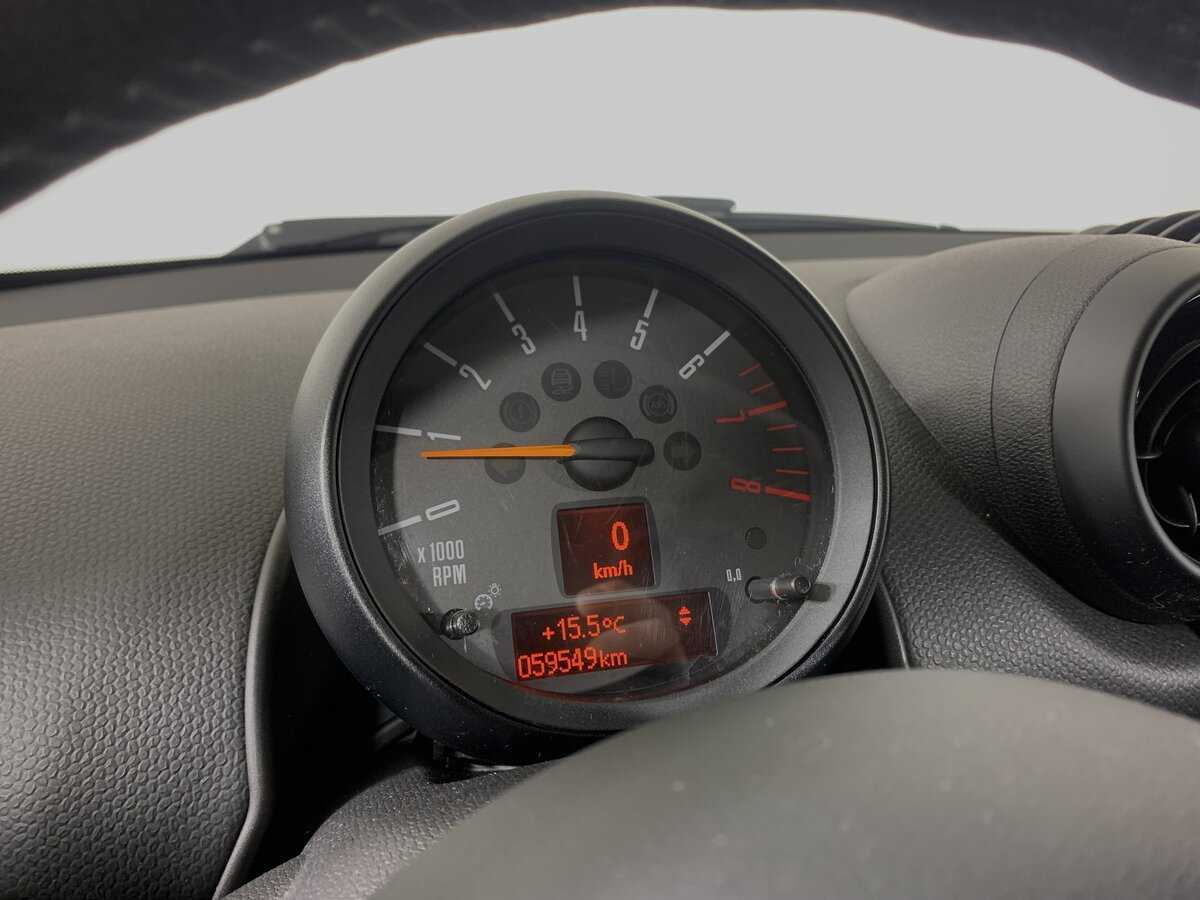 Б/У Мини Каунтримэн 2016 года. Фото: #14