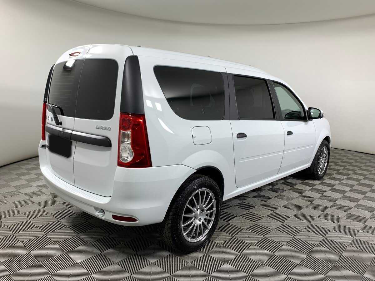 Б/У Лада (ВАЗ) Ларгус 2024 года. Фото: #4