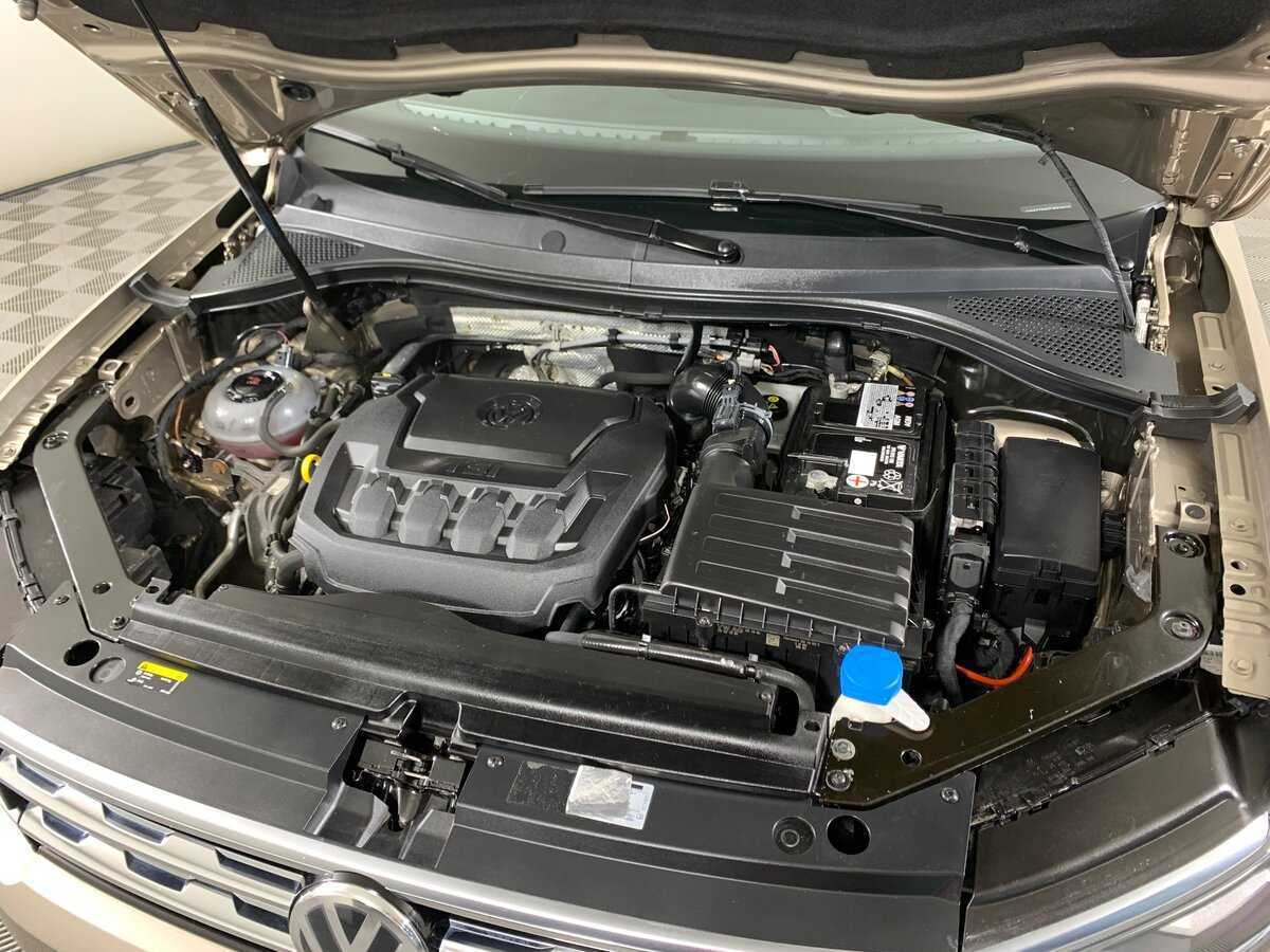 Б/У Фольксваген Тигуан 2017 года. Фото: #10