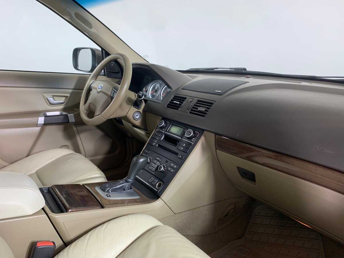 Б/У Вольво ИксЦ90 2011 года. Фото: #13