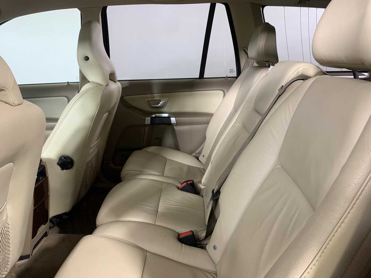 Б/У Вольво ИксЦ90 2011 года. Фото: #18