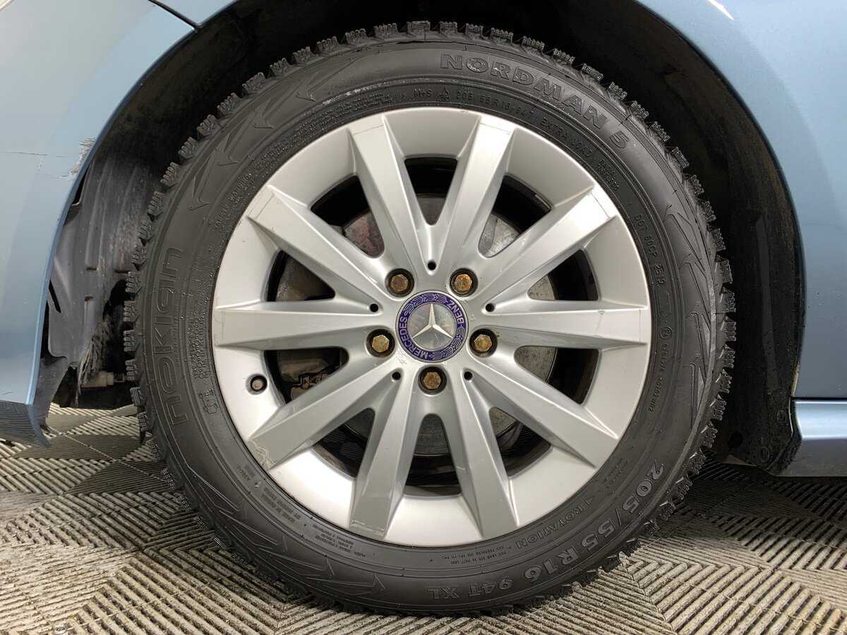 Б/У Мерседес-Бенц А-Класс 2013 года. Фото: #9