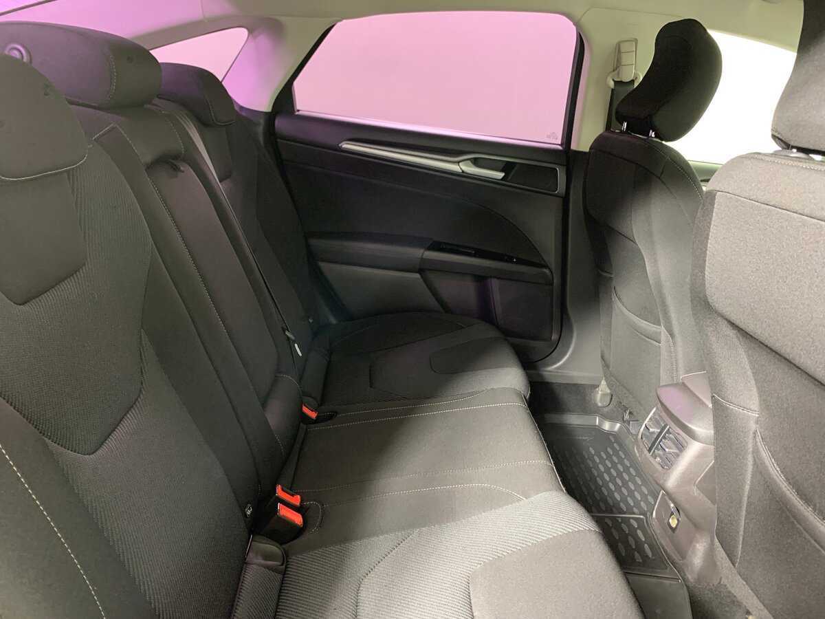 Б/У Форд Мондео 2017 года. Фото: #17