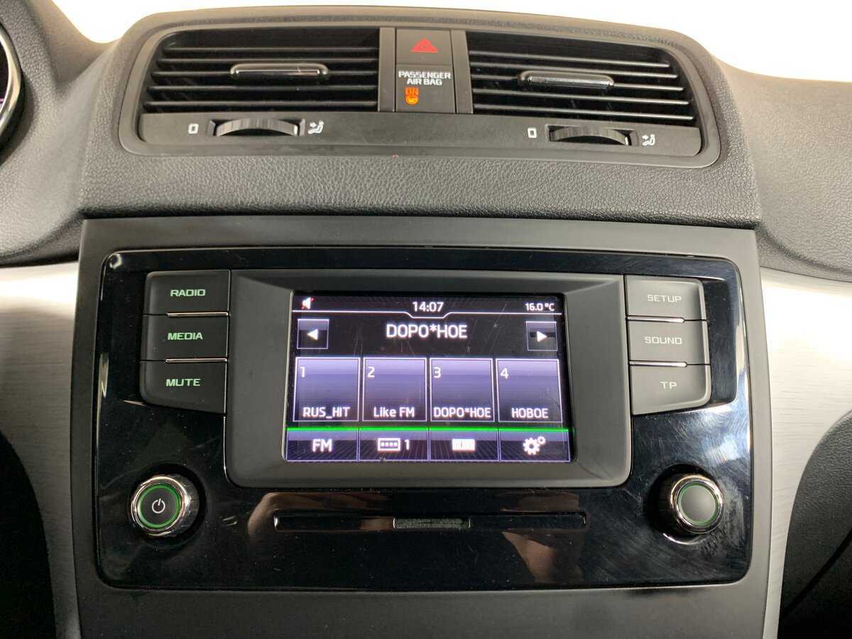 Б/У Шкода Йети 2015 года. Фото: #15