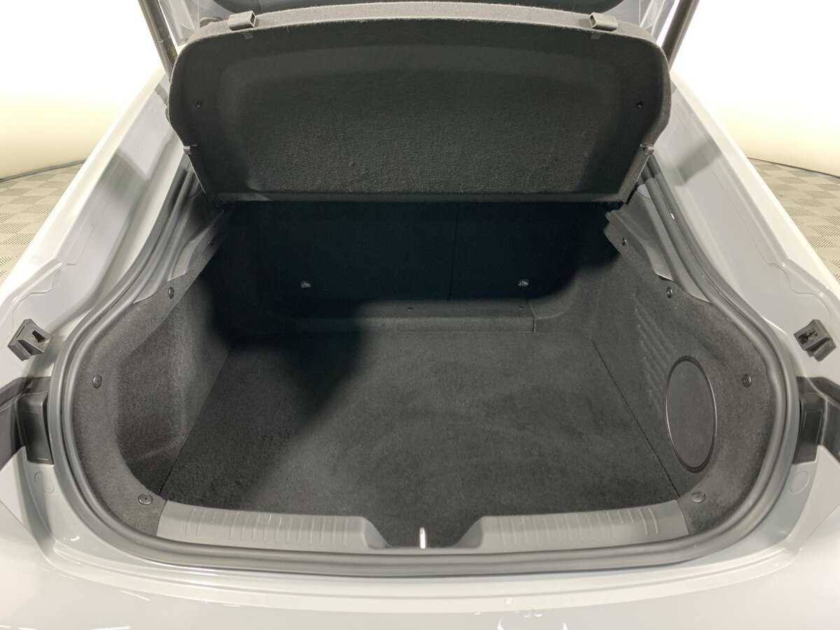 Б/У Чанган УНИ-В 2023 года. Фото: #20