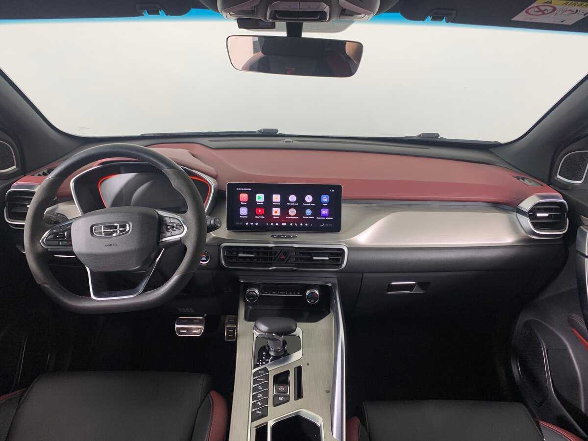 Б/У Джили Кулрэй 2023 года. Фото: #12