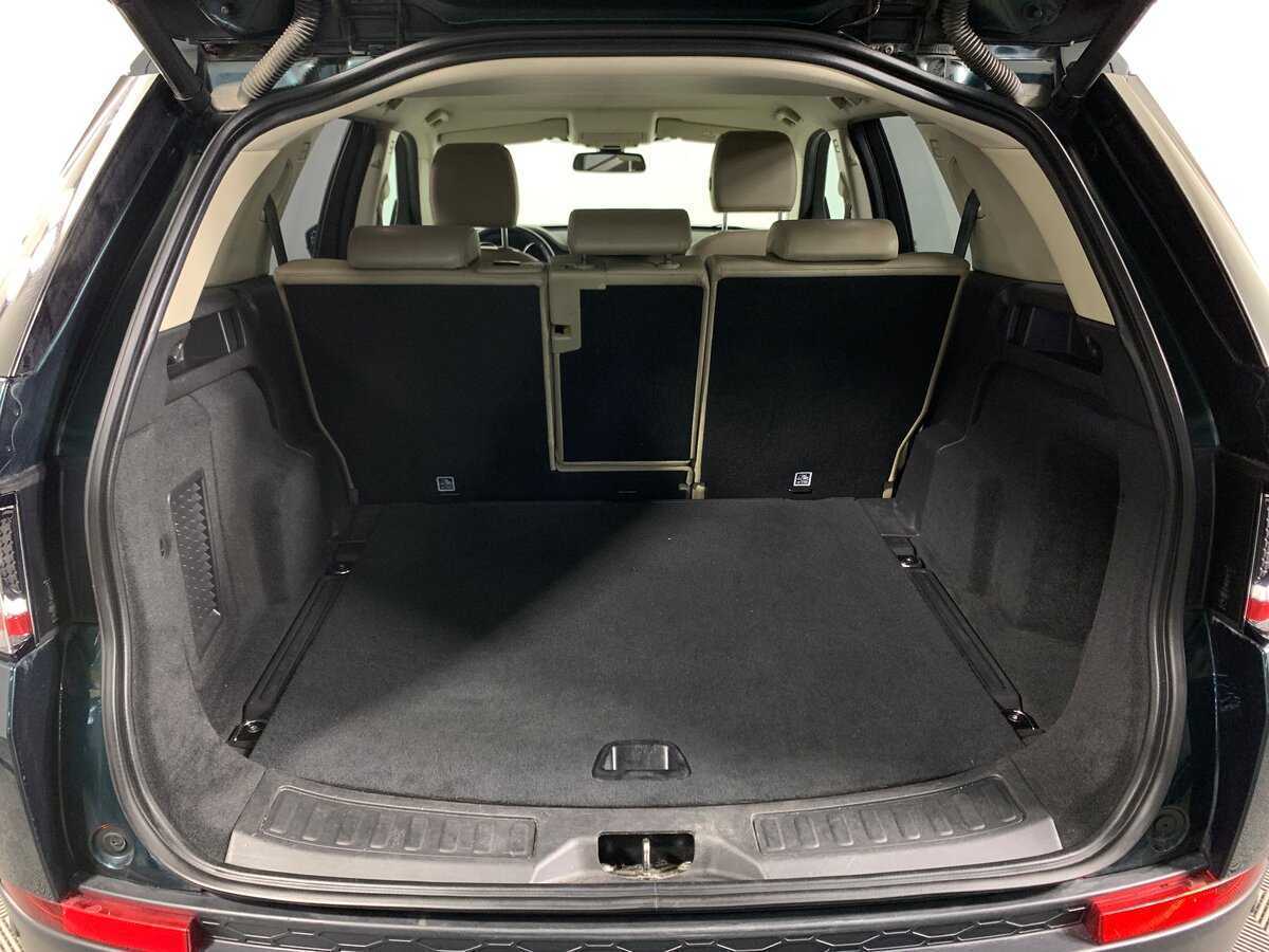 Б/У Лэнд Ровер Дискавери Спорт 2016 года. Фото: #19