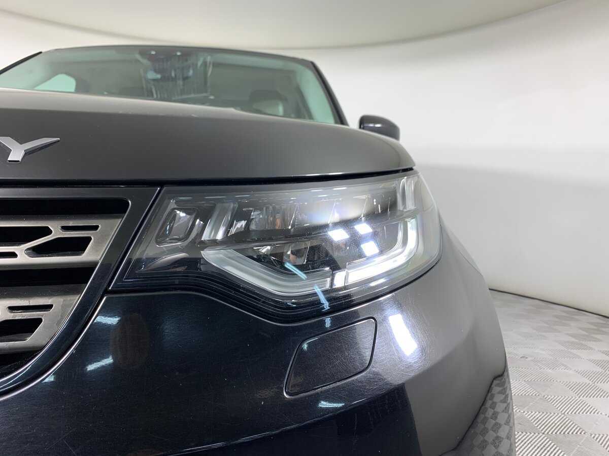 Б/У Лэнд Ровер Дискавери 2017 года. Фото: #9