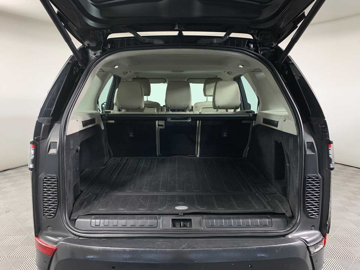 Б/У Лэнд Ровер Дискавери 2017 года. Фото: #18