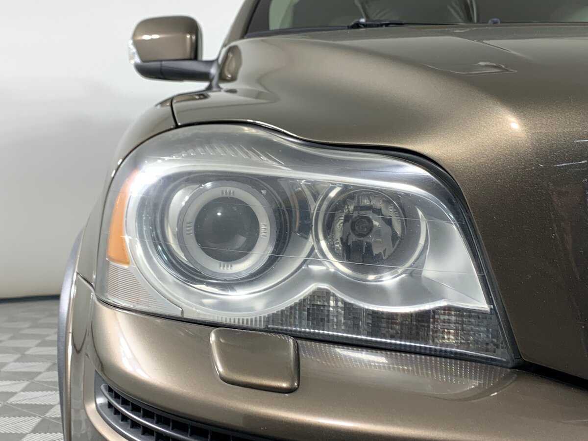 Б/У Вольво ИксЦ90 2013 года. Фото: #9