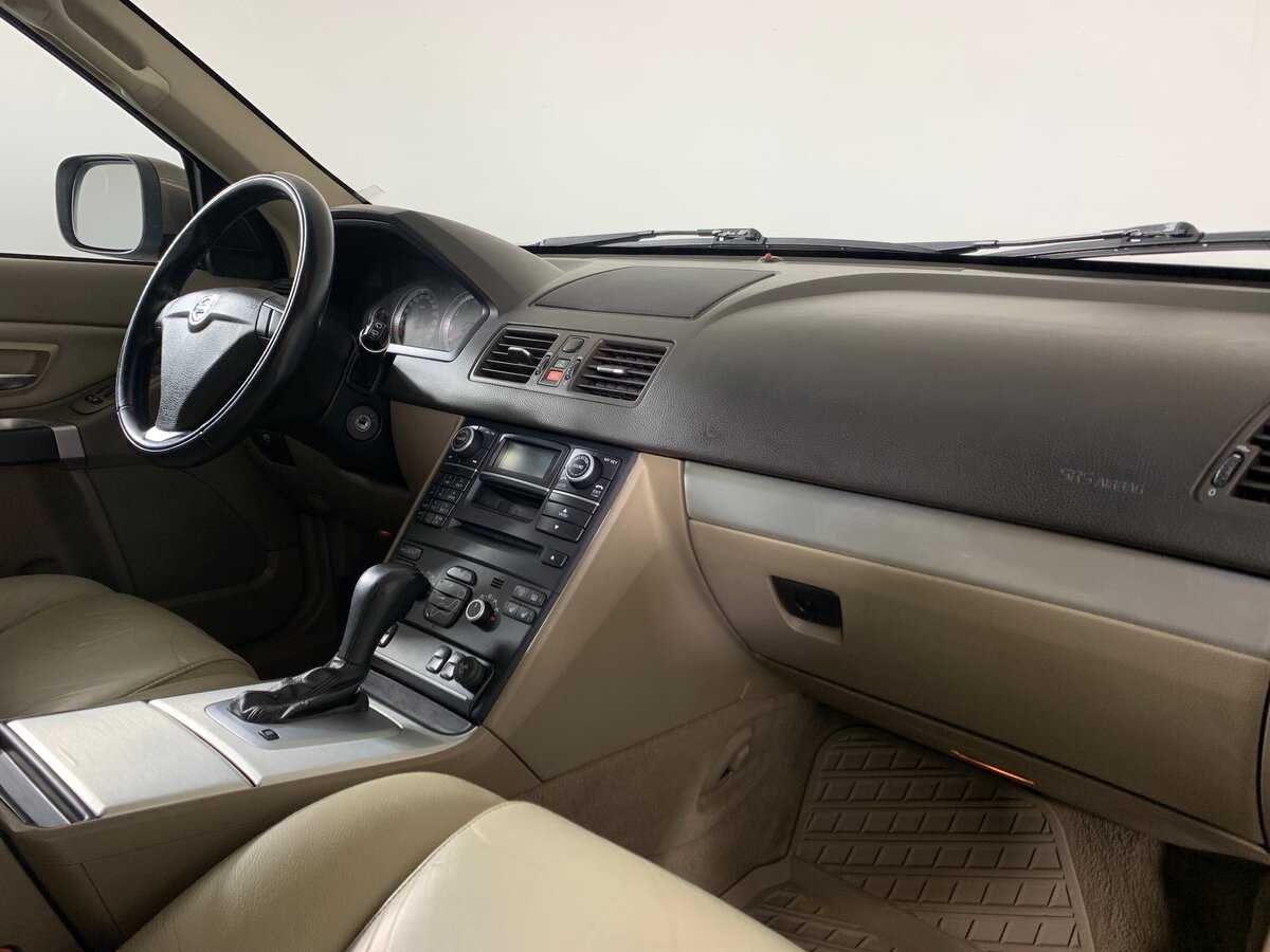 Б/У Вольво ИксЦ90 2013 года. Фото: #13