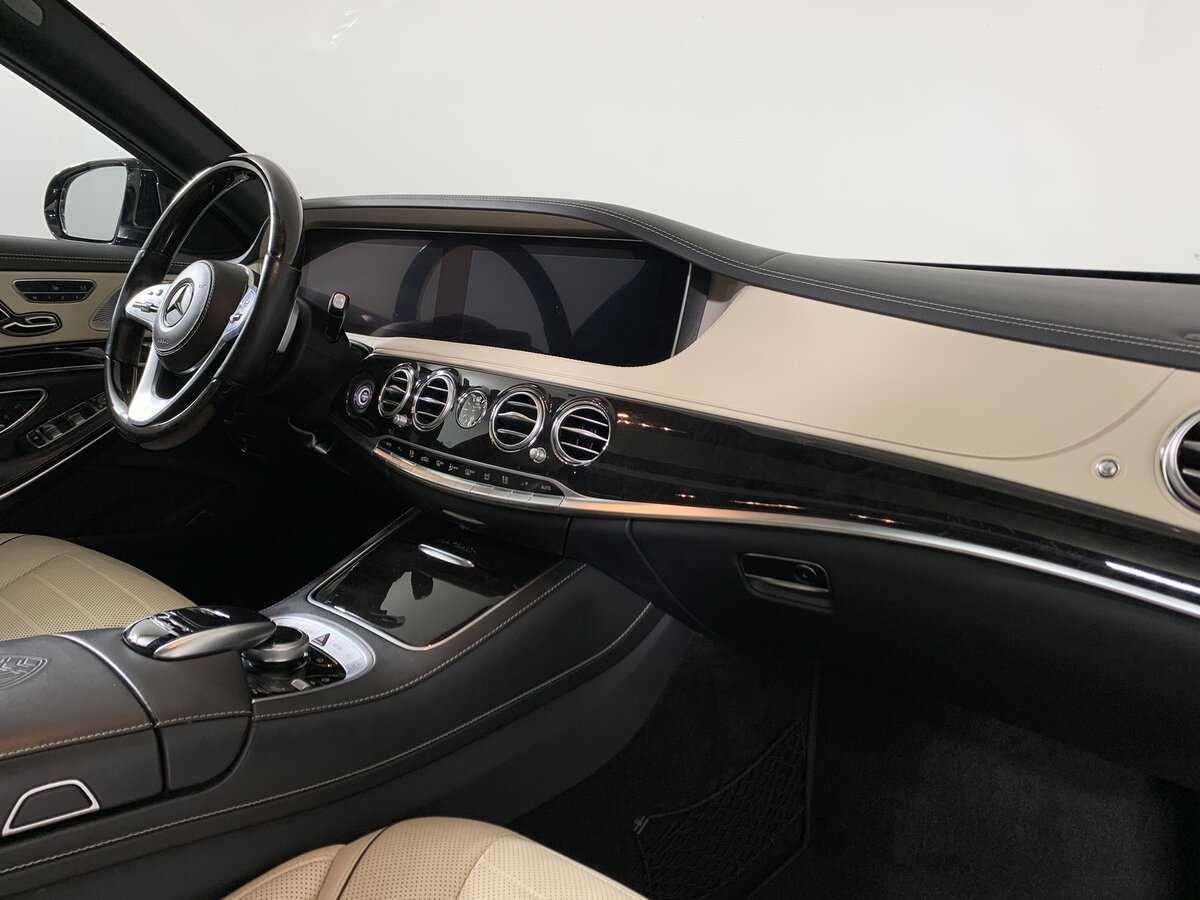 Б/У Мерседес-Бенц Майбах С-Класс 2018 года. Фото: #15