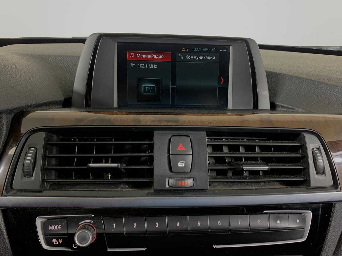 Б/У БМВ 3 серии 2017 года. Фото: #12