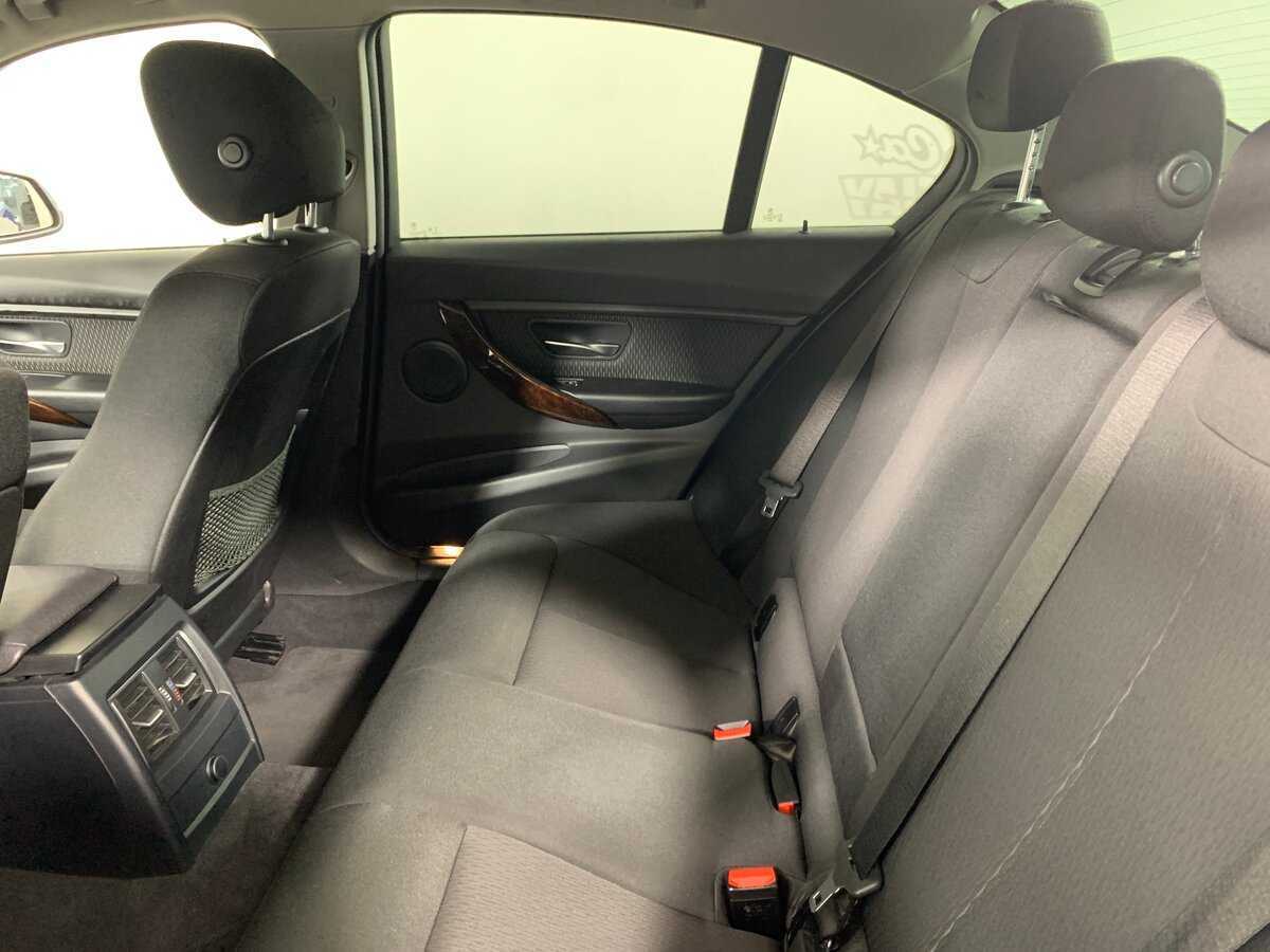 Б/У БМВ 3 серии 2017 года. Фото: #15