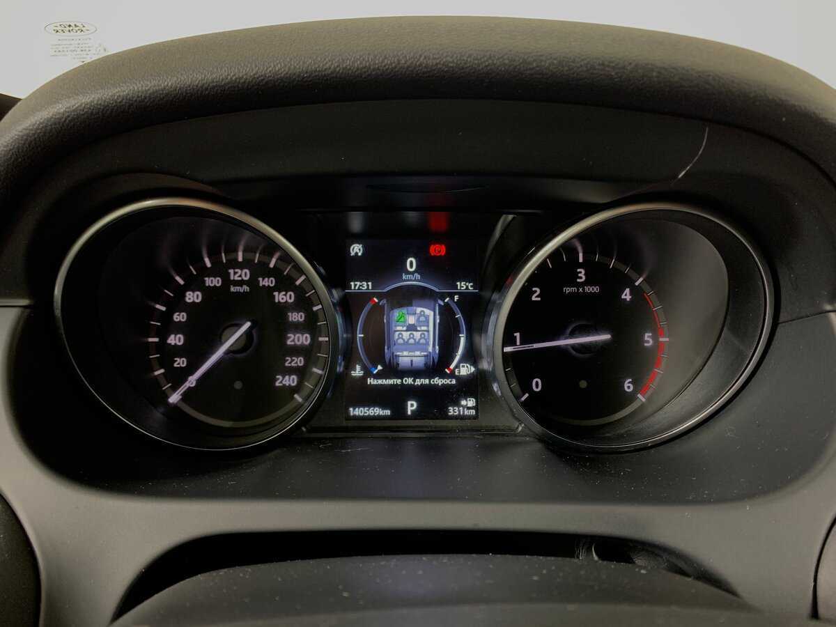 Б/У Лэнд Ровер Дискавери Спорт 2018 года. Фото: #14