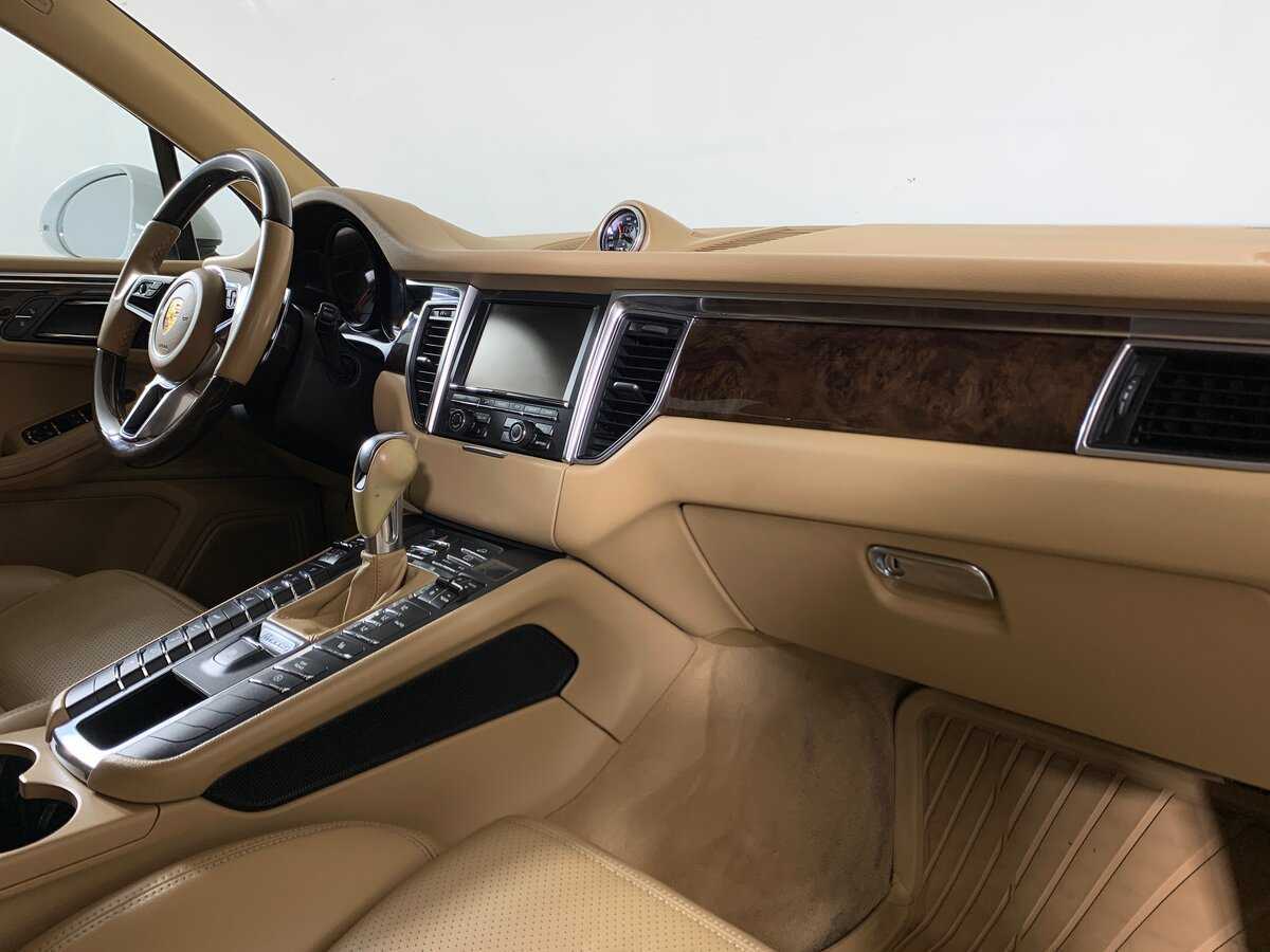 Б/У Порш Макан 2015 года. Фото: #13