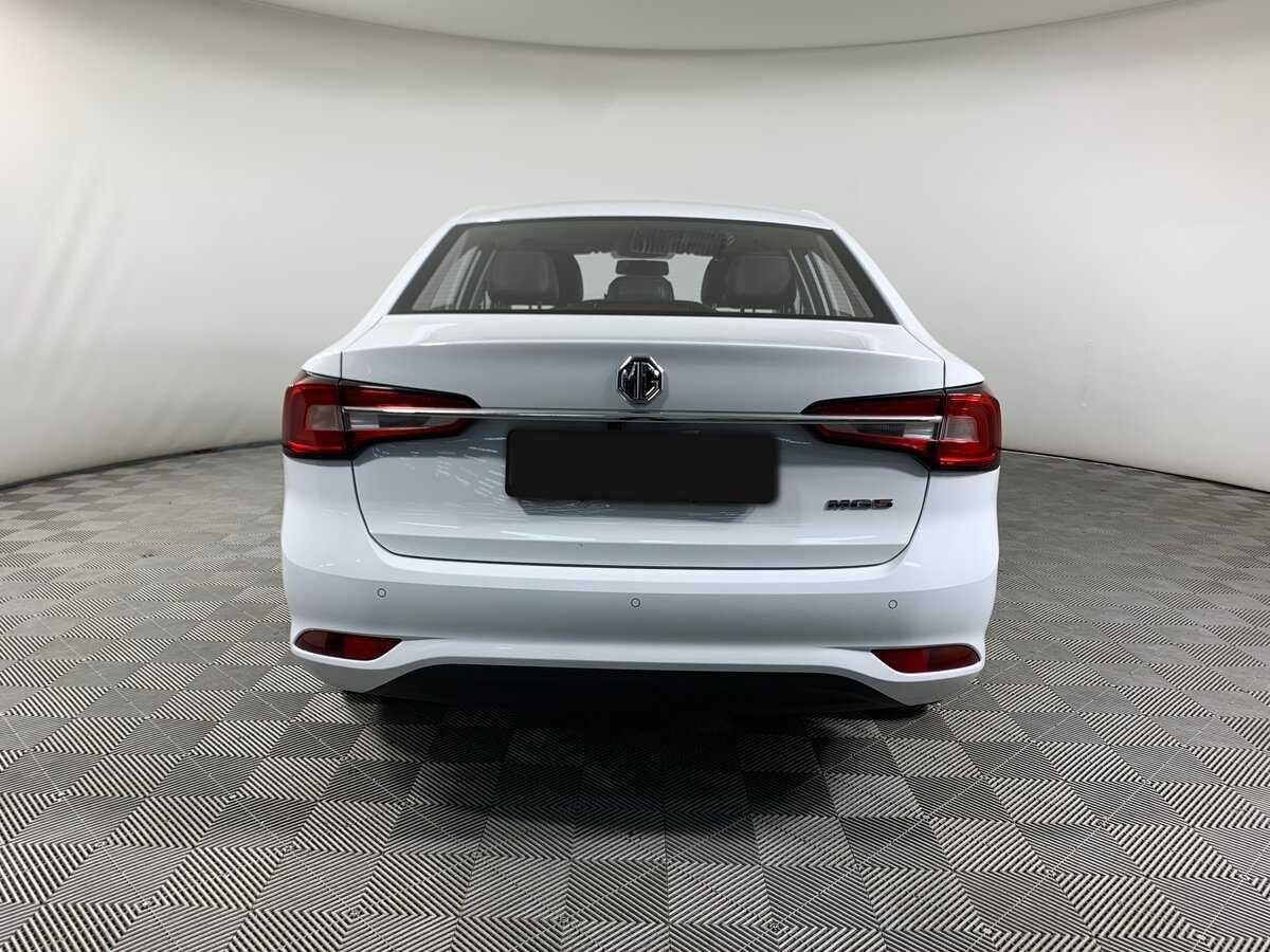 Б/У ЭмДжи 5 2023 года. Фото: #5