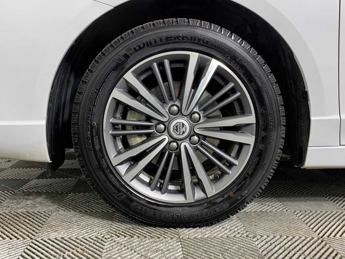 Б/У ЭмДжи 5 2023 года. Фото: #8