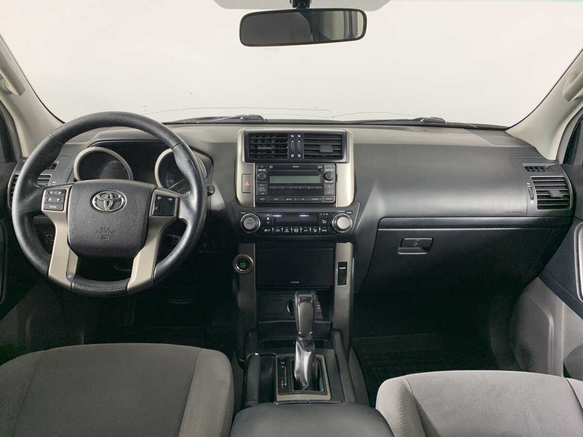 Б/У Тойота Лэнд Крузер Прадо 2011 года. Фото: #12