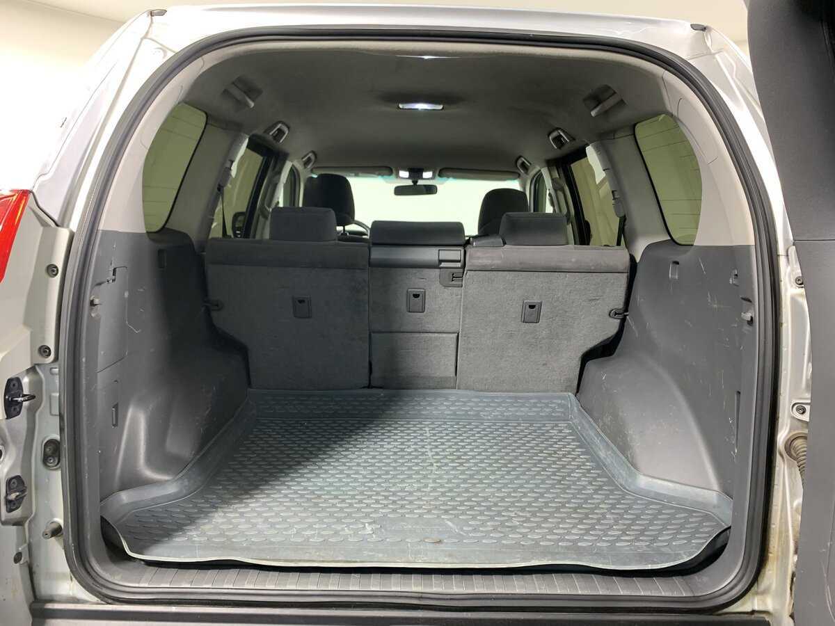 Б/У Тойота Лэнд Крузер Прадо 2011 года. Фото: #19