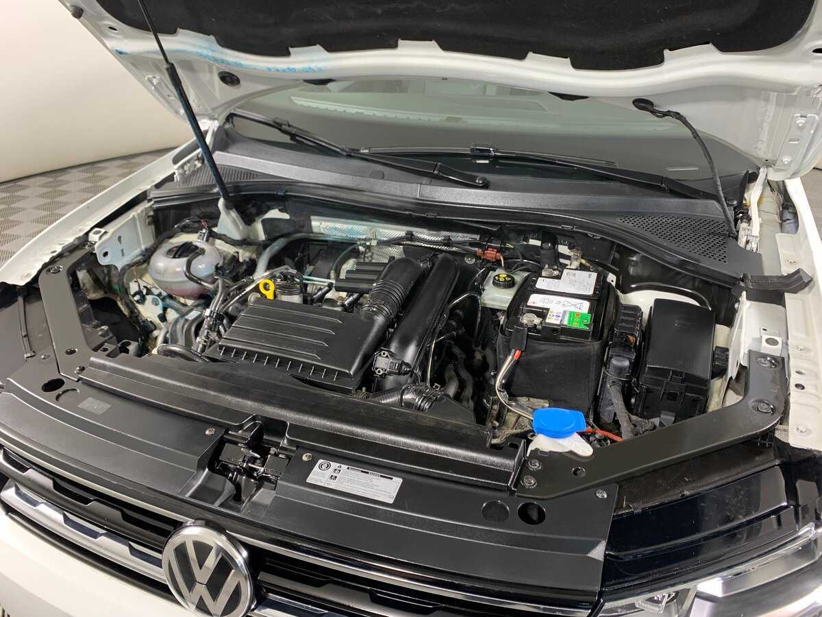 Б/У Фольксваген Тигуан 2017 года. Фото: #10