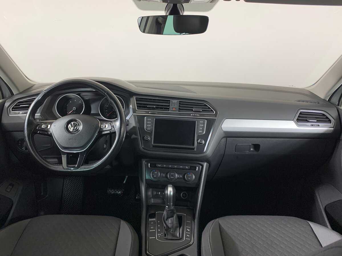 Б/У Фольксваген Тигуан 2017 года. Фото: #12