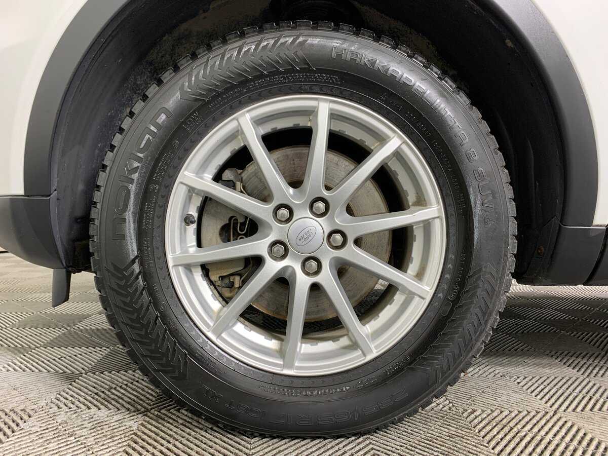 Б/У Лэнд Ровер Дискавери Спорт 2018 года. Фото: #8