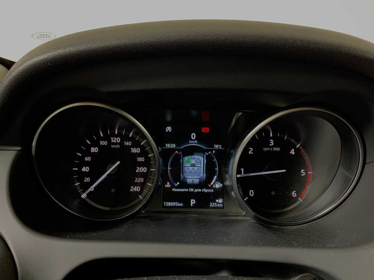 Б/У Лэнд Ровер Дискавери Спорт 2018 года. Фото: #14